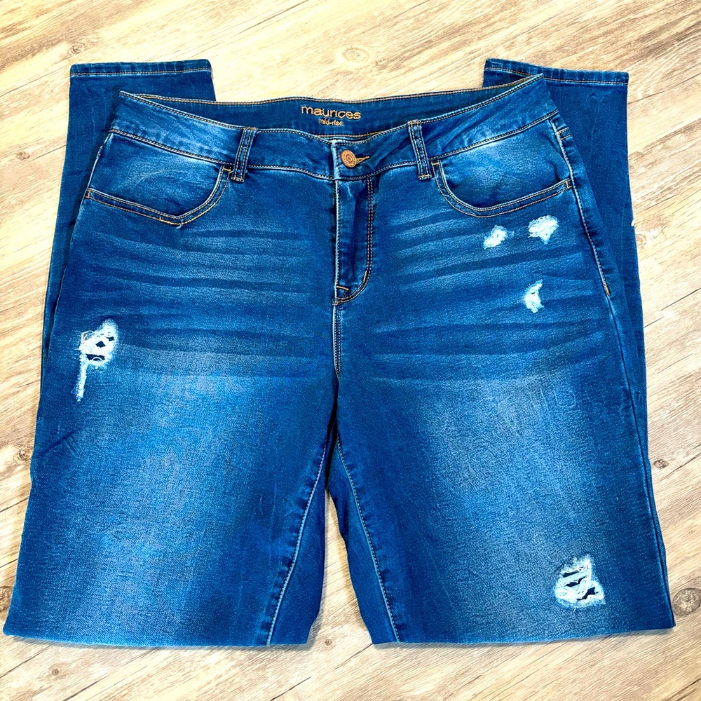 Women’s Maurice’s jeans Large LONG